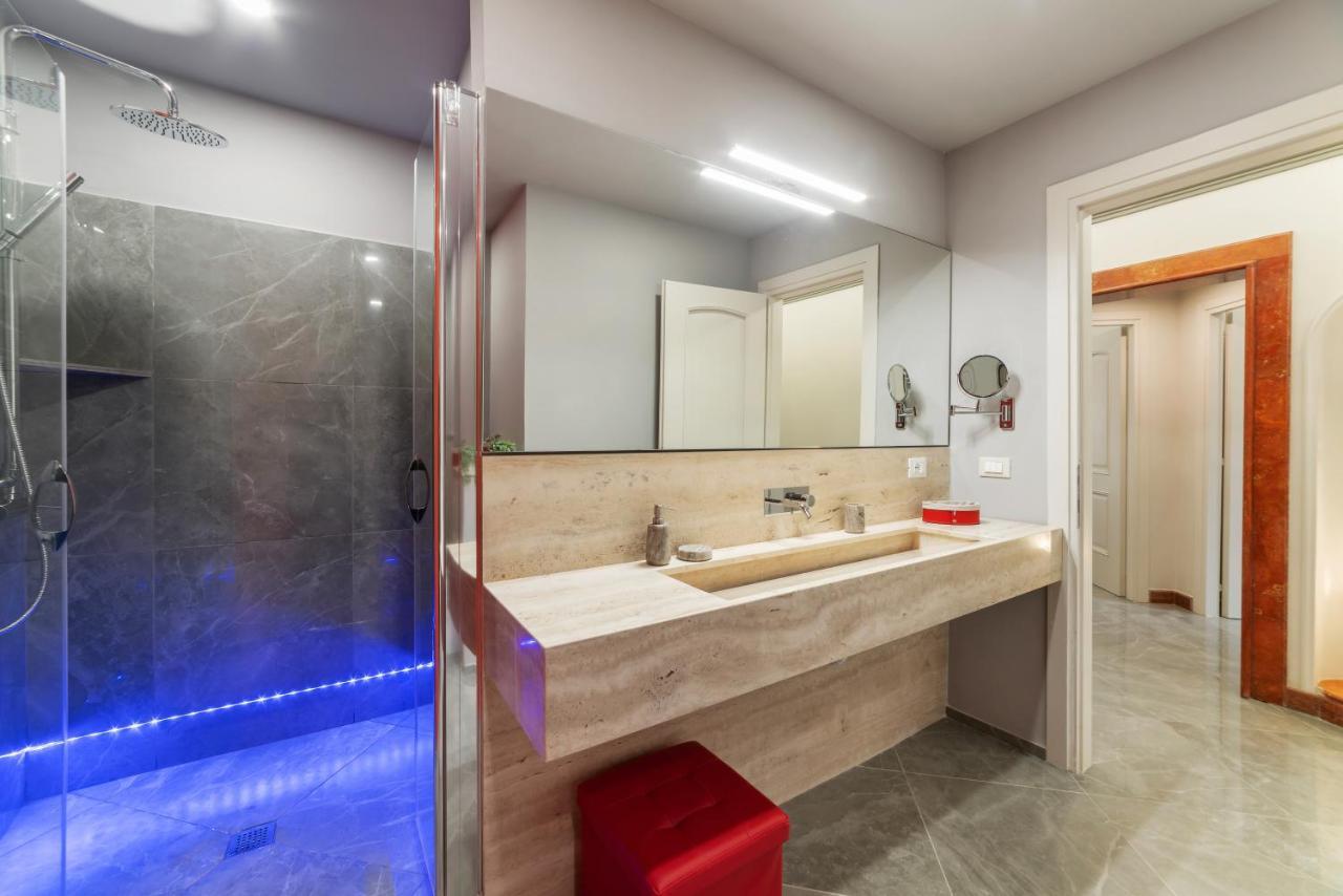 Bmga L Viapaola43 Palace Roma Dış mekan fotoğraf