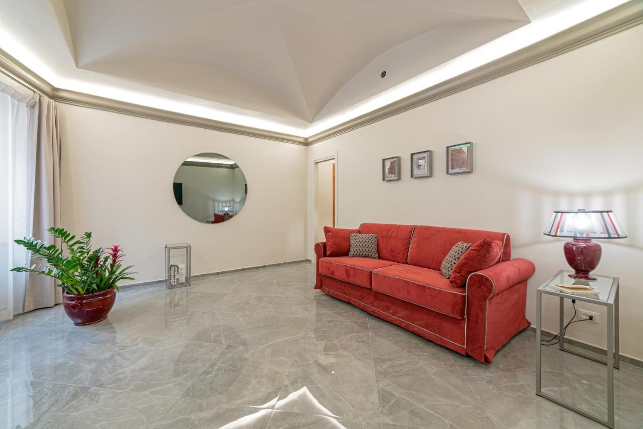 Bmga L Viapaola43 Palace Roma Dış mekan fotoğraf